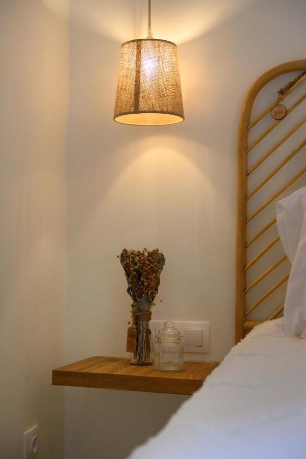 La Maisonette: Heart of Liapades with Beach Access Exterior photo